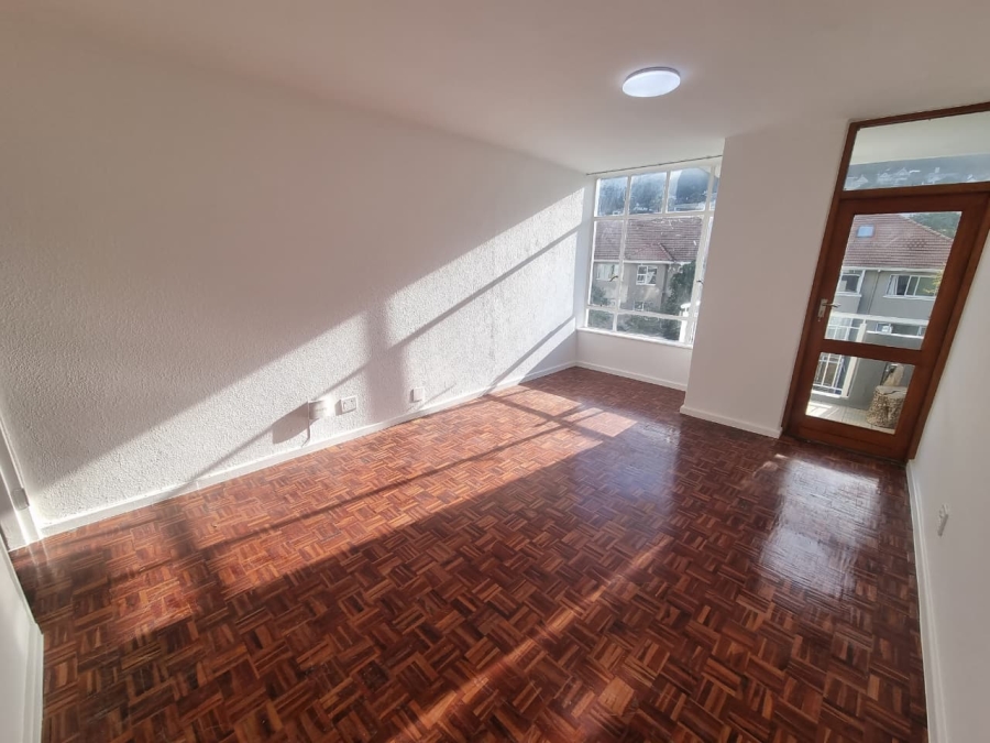 To Let 2 Bedroom Property for Rent in Tamboerskloof Western Cape